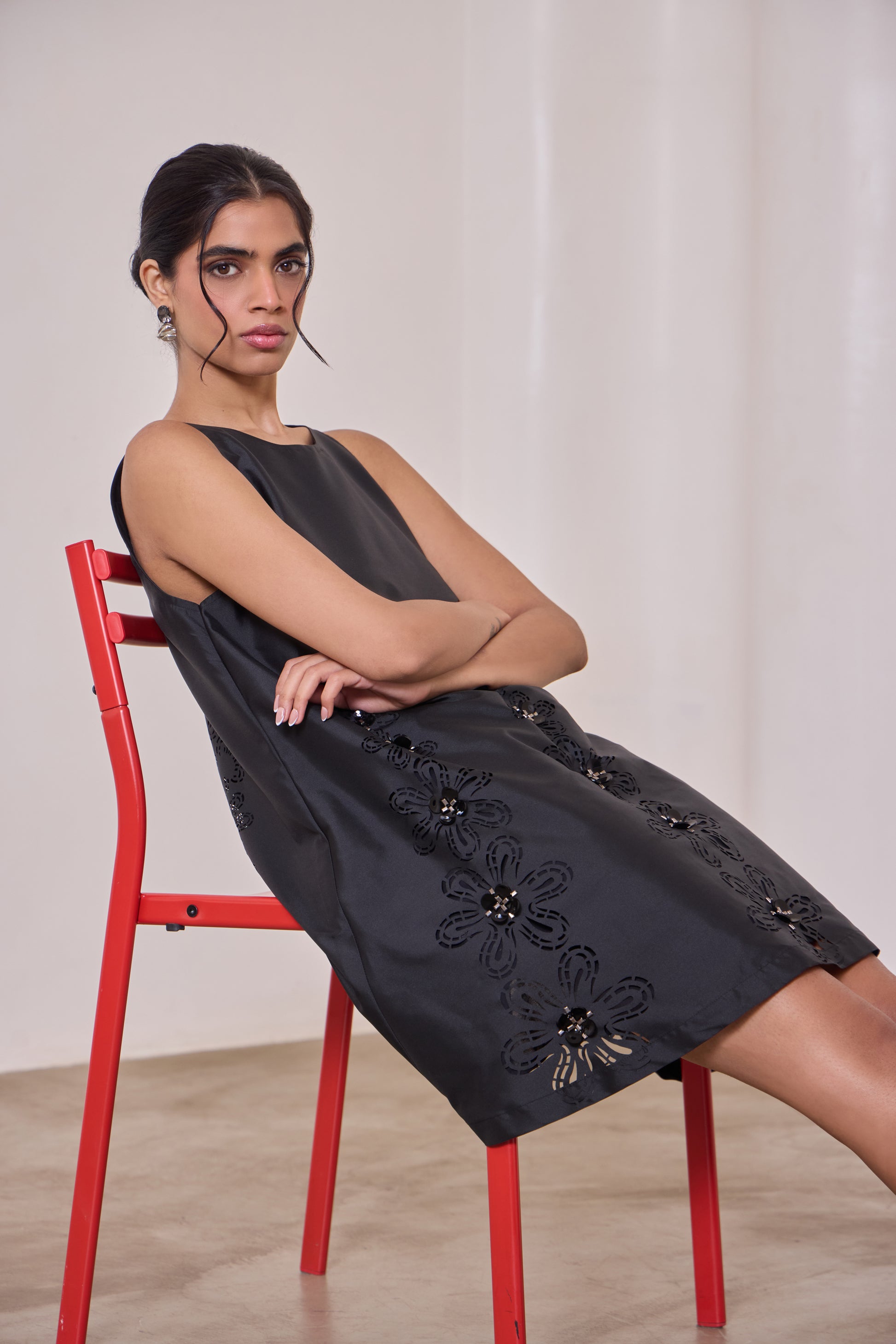 Noir Art-Cut Shift Dress