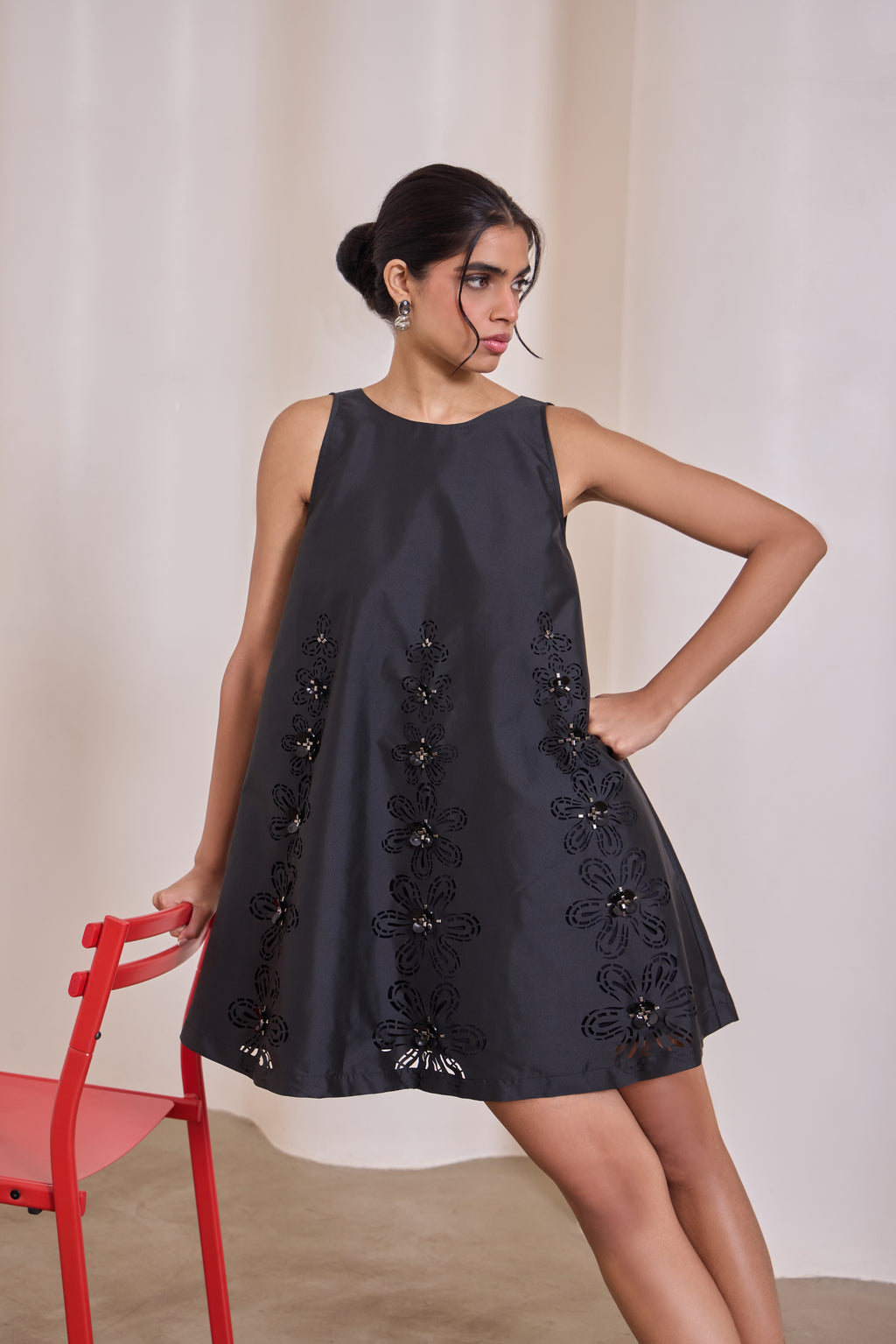 Noir Art-Cut Shift Dress