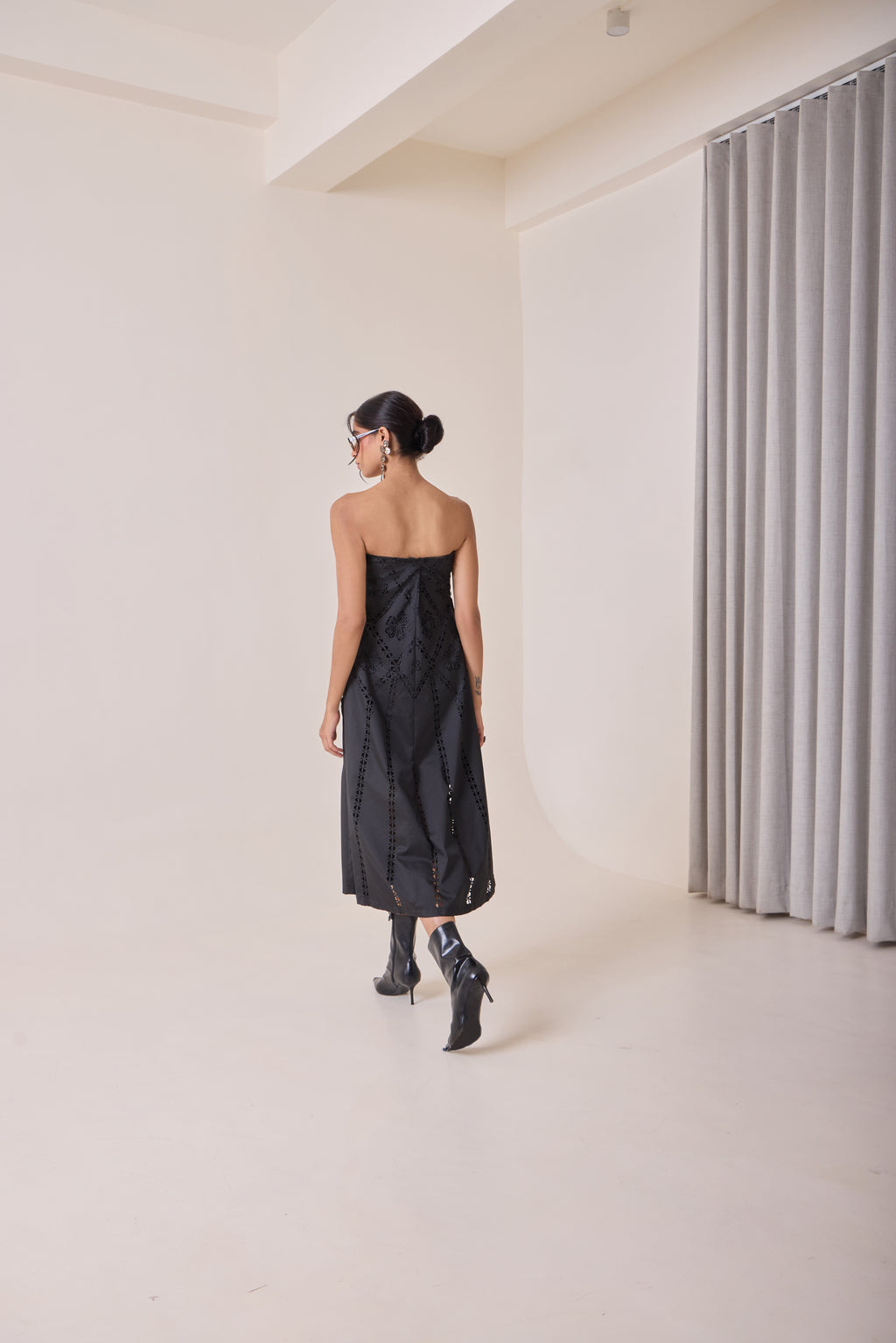 Noir Art-Cut Tube Dress