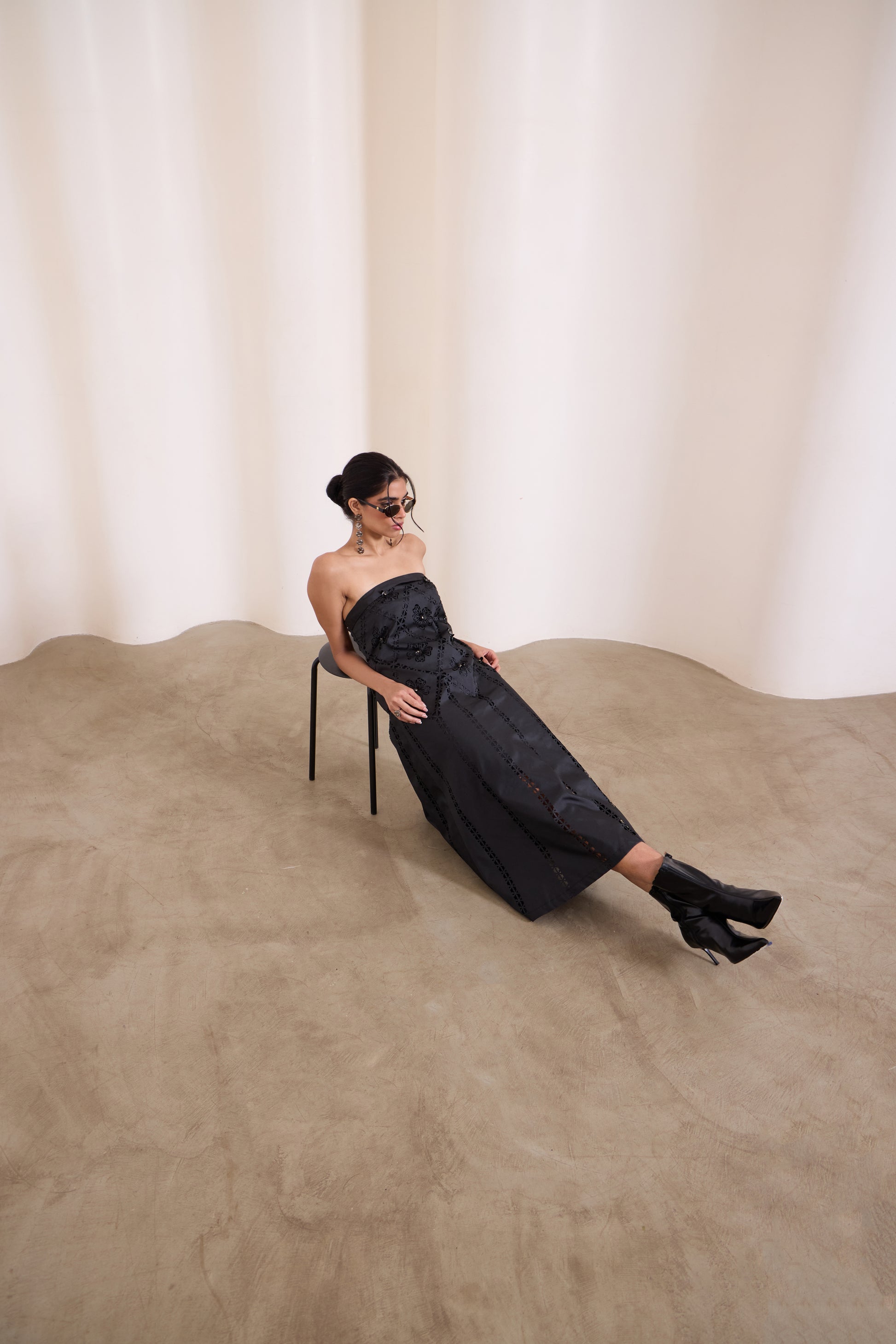 Noir Art-Cut Tube Dress