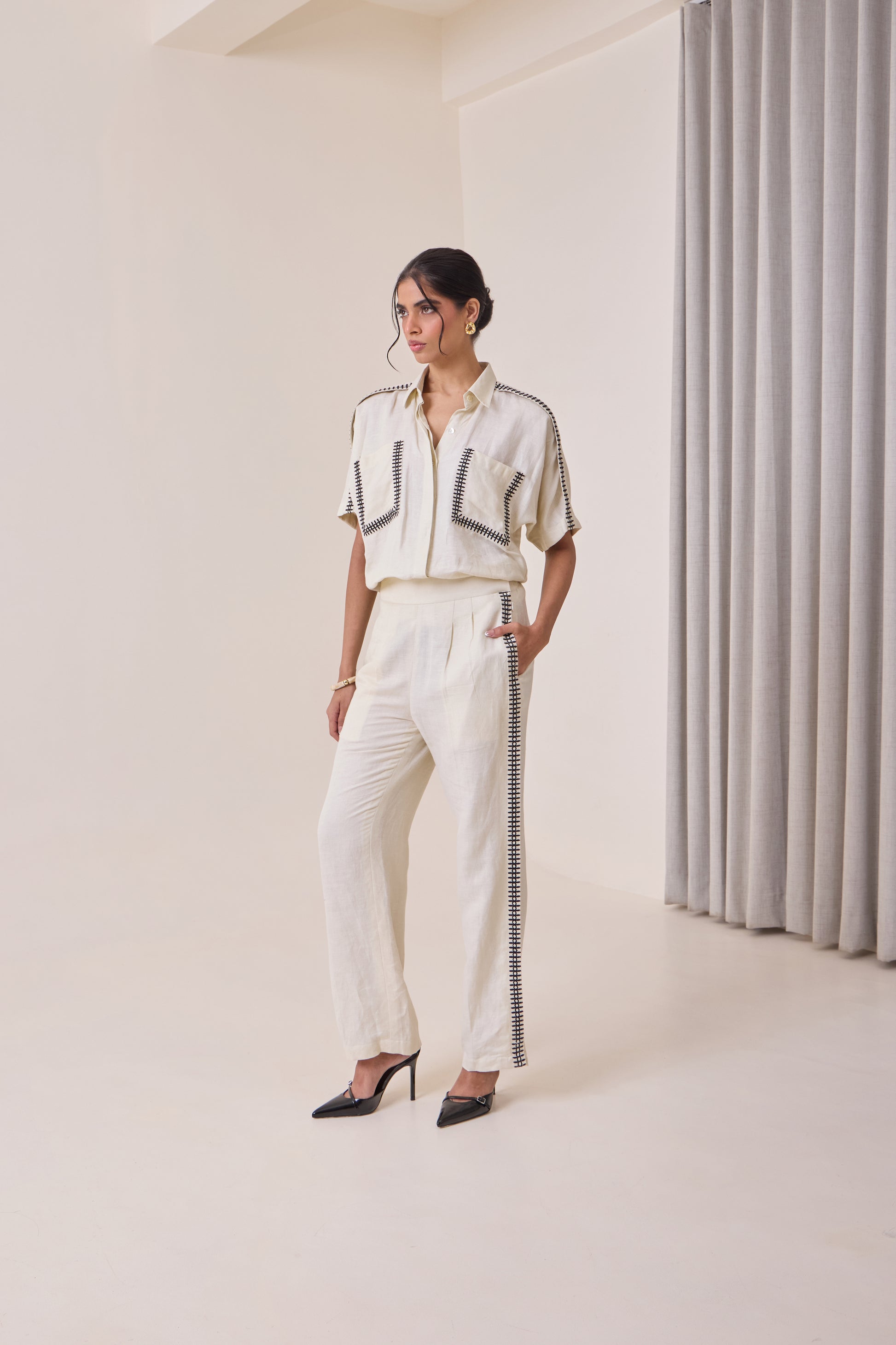 Linen Thread-Work Shirt